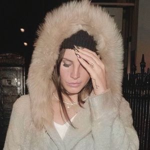 Meet your Posher, Bailey